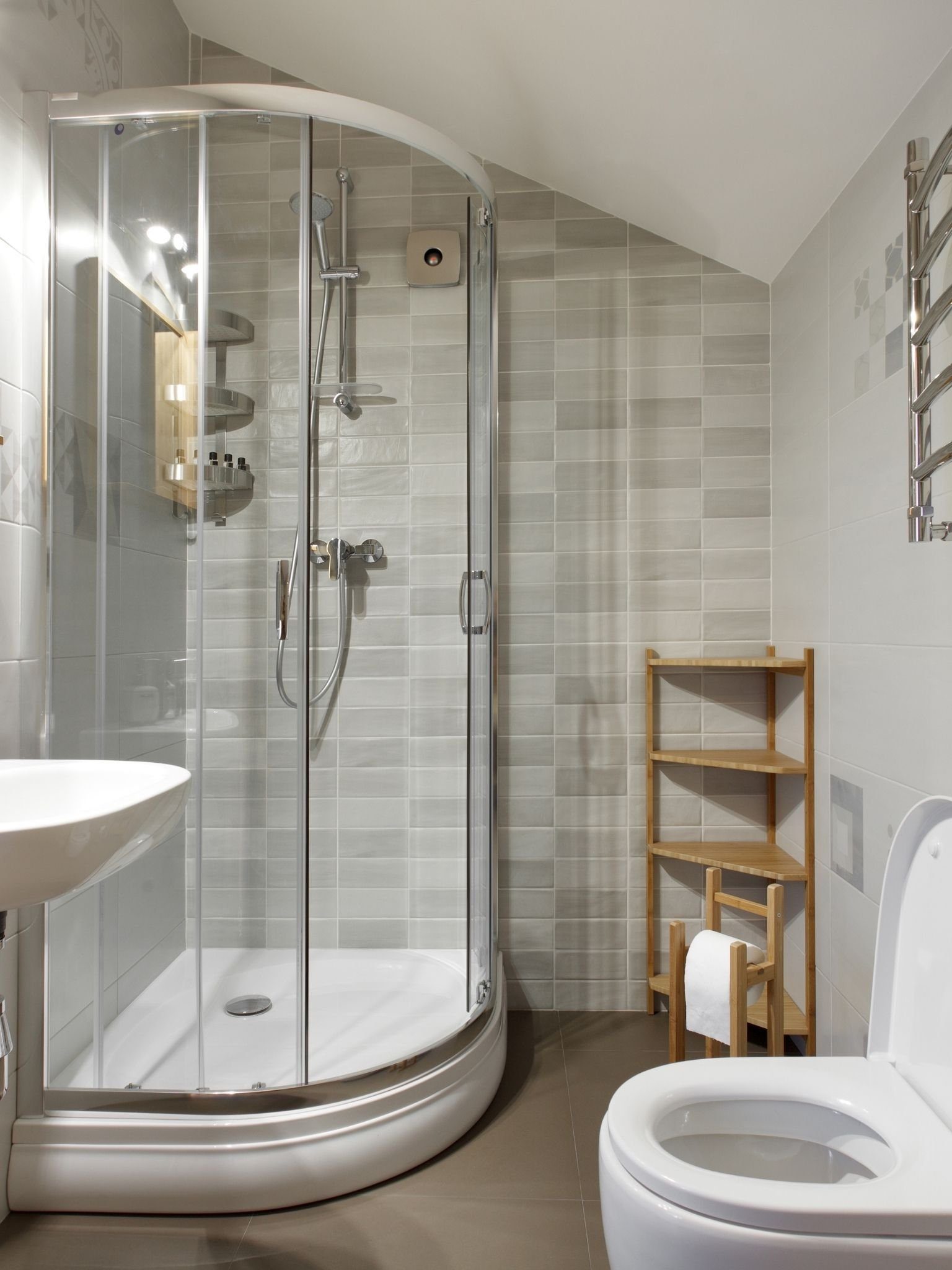 complete bathroom fitter N17 6UR